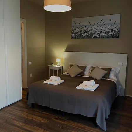 Sweet Apartment *